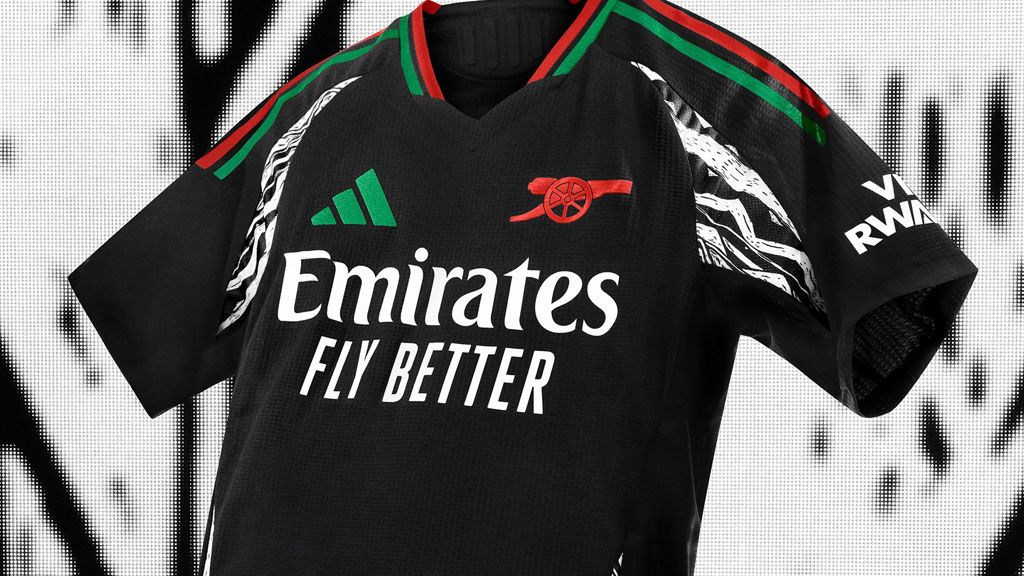 アーセナル、“アフリカ色”の新アウェイユニフォーム発表！ファッション