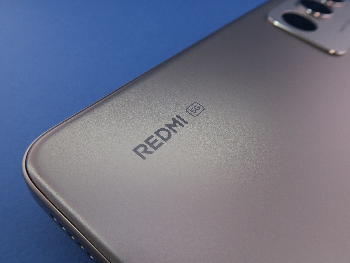 法林岳之の「週刊モバイルCATCH UP」]「Redmi 15 5G」、7000mAhバッテリーで長時間利用に応える一台 - ライブドアニュース