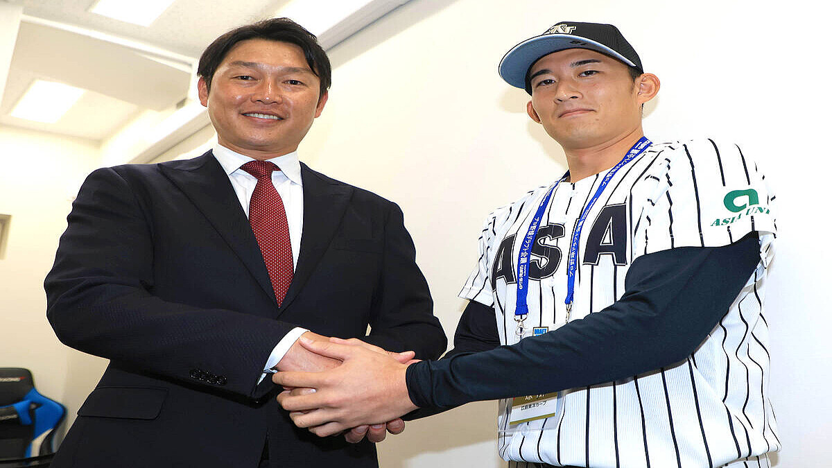 広島】新井貴浩監督が東京―仙台往復でドラフト1、2位の平川蓮