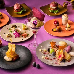 品川プリンスホテルの「モンブラン セレクション アフタヌーンティー」。3種類から選べるモンブランなどで栗のおいしさを堪能