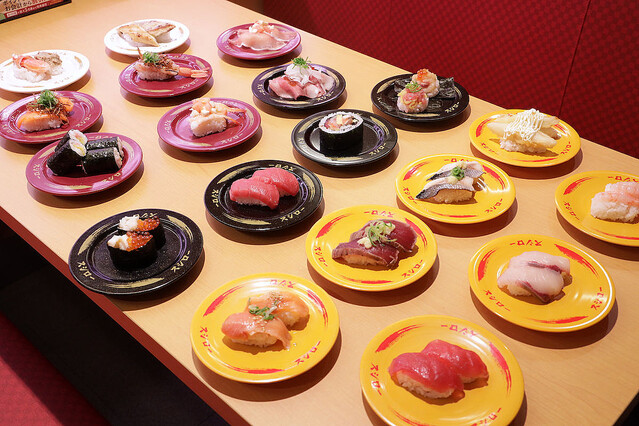スシローがリニューアル!? お手頃の「黄皿」を拡充し、260円の「黒皿