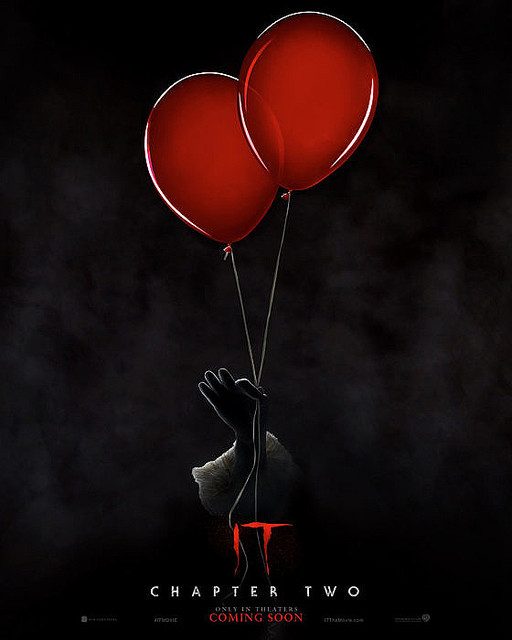 『IT/イットTHE END “それ”が、見えたら終わり。』US版ポスタービジュアル ©2019 WARNER BROS. ENTERTAINMENT INC. AND RATPAC-DUNE ENTERTAINMENT LLC. ALL RIGHTS RESERVED.
