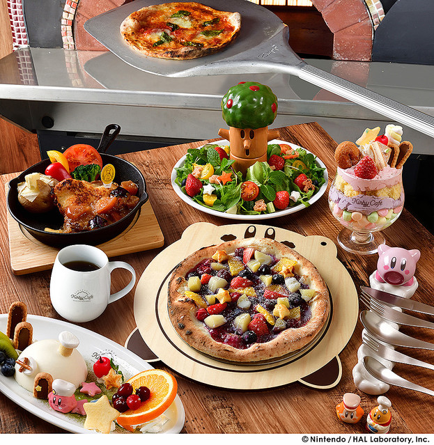 イチゴモチーフの店舗限定グッズも！福岡・キャナルシティ博多