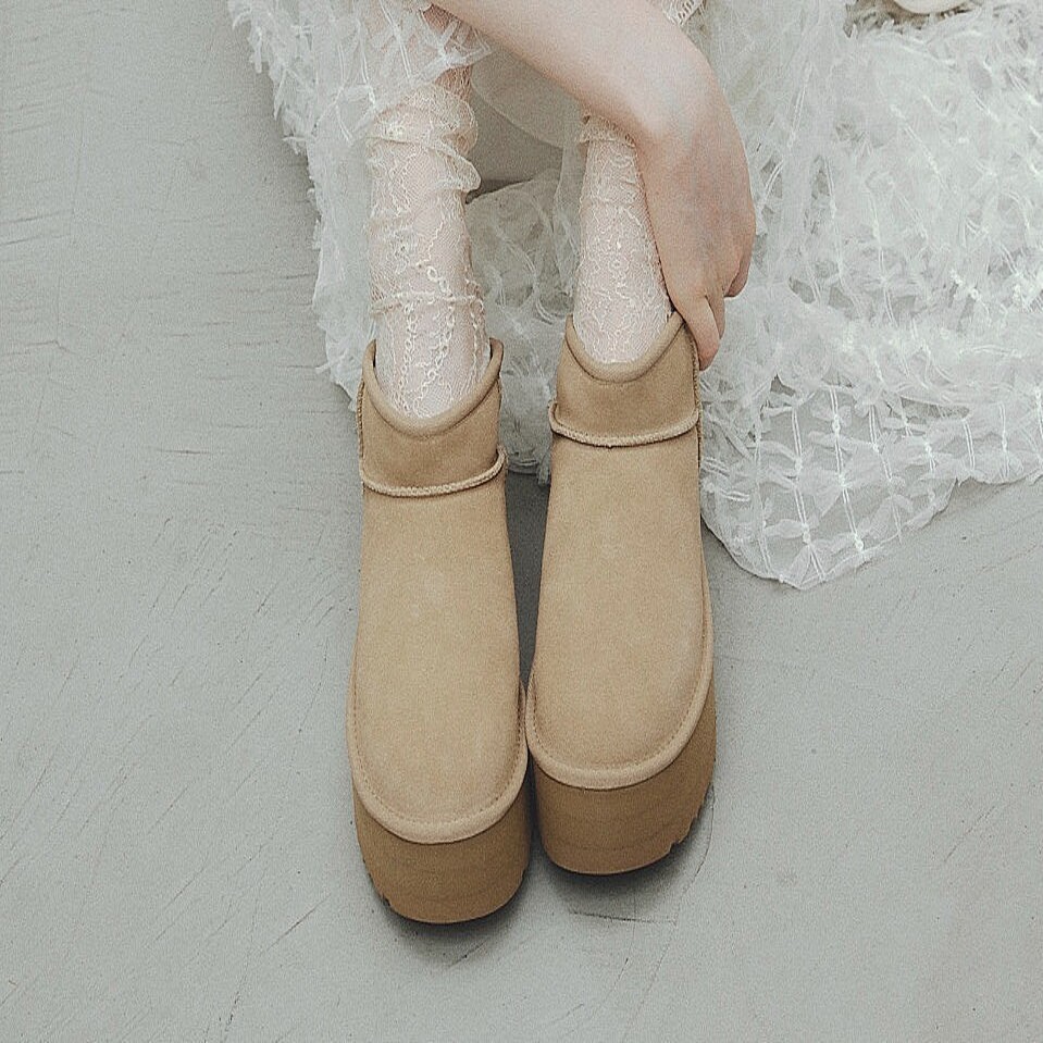 SNIDEL×UGG コラボ　ショートブーツ　23センチ 新品・未使用】 SNIDEL×UGG コラボ ショートブーツ 23センチ - メルカリ