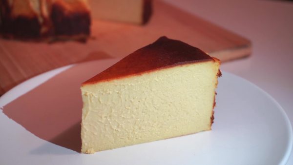 元パティシエが「バナナチーズケーキ」を作ってみた！ 東北きりたんの雑談7割、お菓子のコツ3割のトークが楽しいVOICEROIDキッチン動画