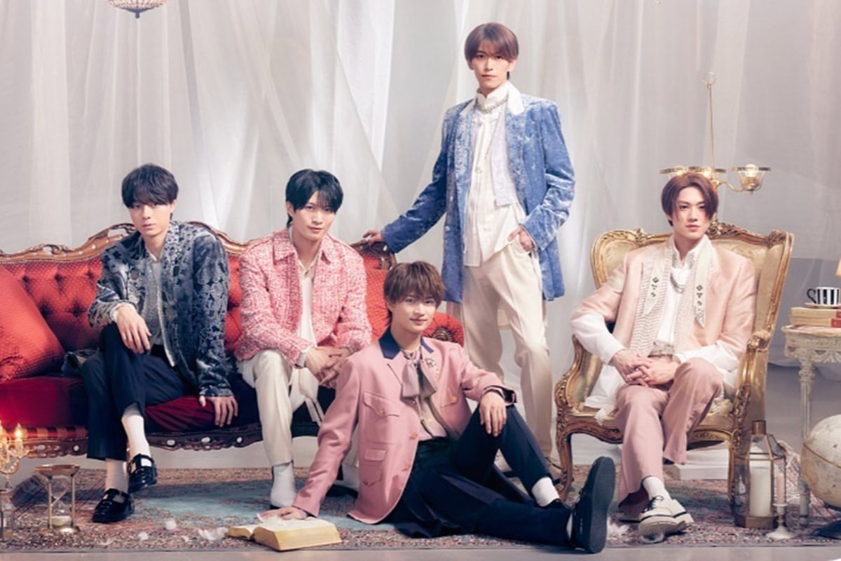  ǯ��ǥӥ塼�⤬ή��Ƥ���ACEes�ʼ̿������������Ȥ��� 