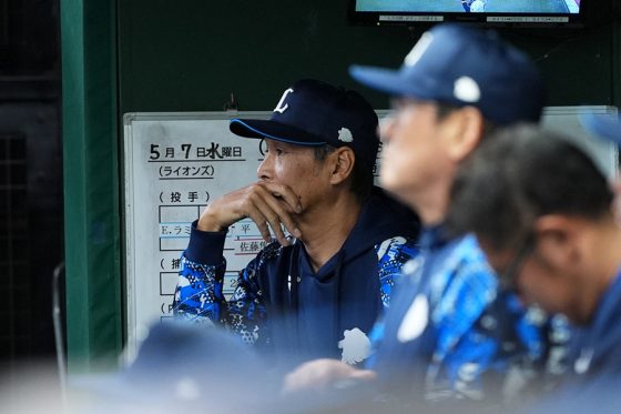 西武・西口文也監督【写真:小林靖】