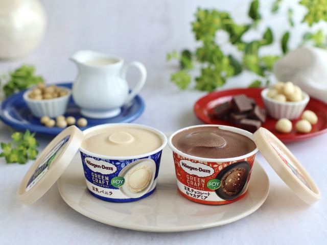 ハーゲンダッツGREEN CRAFT ミニカップ 『豆乳バニラ』、『豆乳チョコレート&マカデミア』