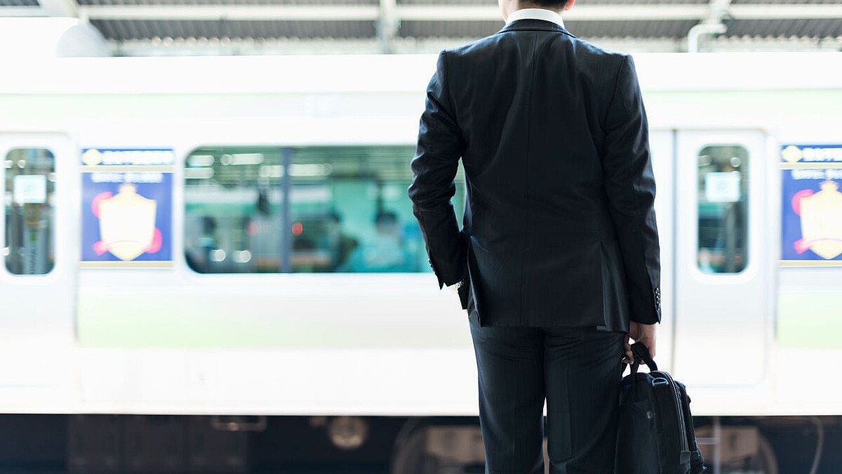 「あなた、今日新宿にいた?」妻の何気ない問いに、なぜ54歳男性は硬直した