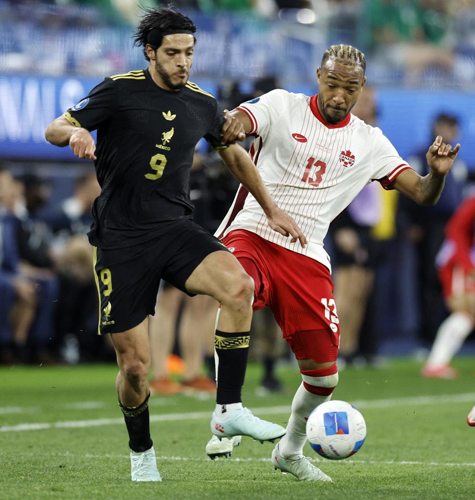 黒ユニ再降臨！メキシコ代表、ゴールドカップに向けた新ユニフォーム