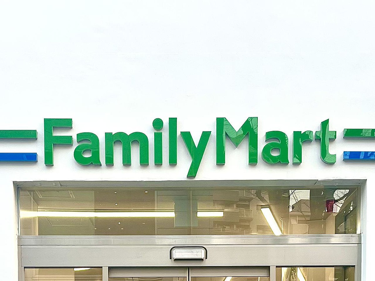 クリーム好き集合ーーーッッ！！【ファミマ】おやつに食べたい♡「スイーツ & ベーカリー」