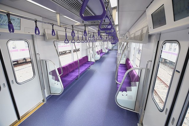 藤色」でイメージ一新 東京メトロ半蔵門線の新型「18000系」、8月