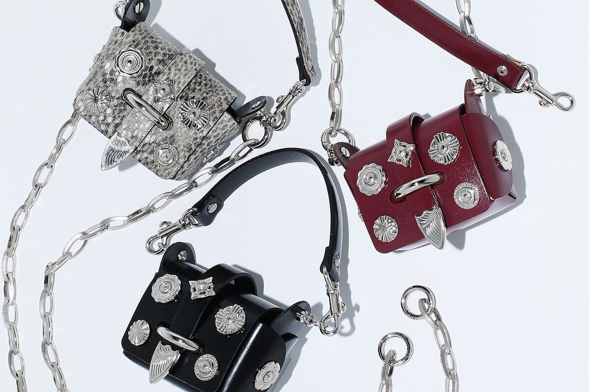 TOGA TOO chain mini bag トーガ チェーン ミニバッグ TOGA TOO chain mini bag トーガ チェーン ミニバッグ TOGA（トーガ