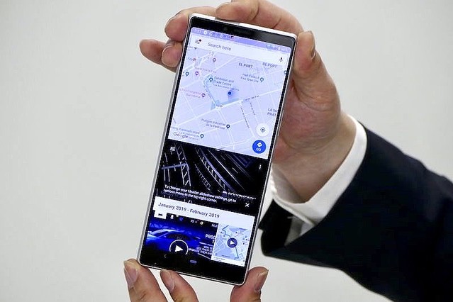ソニー、低価格Xperiaの日本投入を検討　携帯3社の『分離プラン』に対応