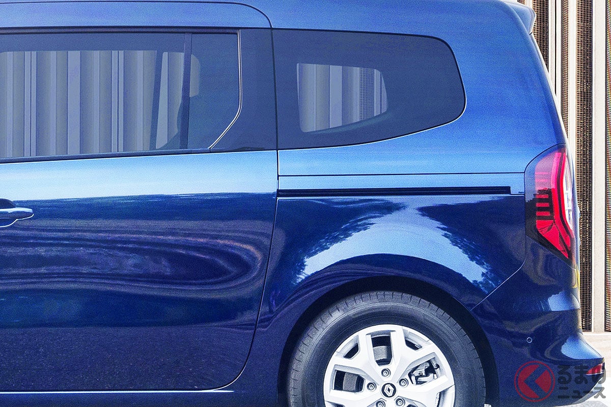  3列7人乗りミニバンのルノー「グランカングー」 