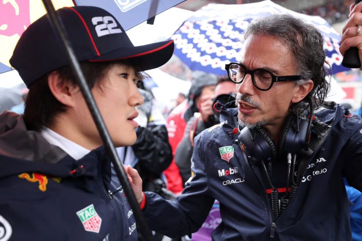 揺れる角田裕毅への評価は不変 レッドブル代表が証言した“本音”「マックスの同僚という立場がどれほど難しいかを知ってほしい」