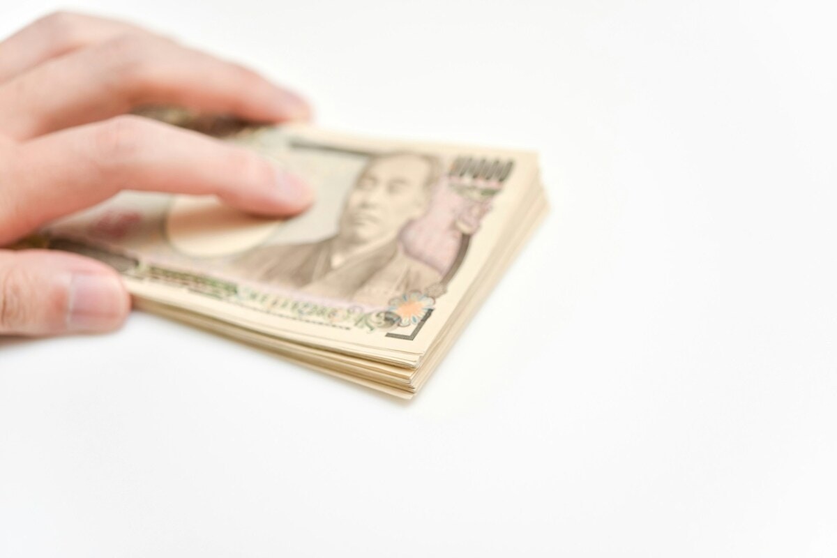 家族のためのFX投資…後に激しく後悔する「夫に数十万円託した夜」|夫がFXで家計を崩壊させた話【ママリ】