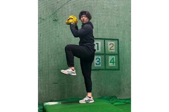 軟式で157.6キロを記録したNEOLABトレーナー・須永悦司さん【写真：NEOLAB提供】