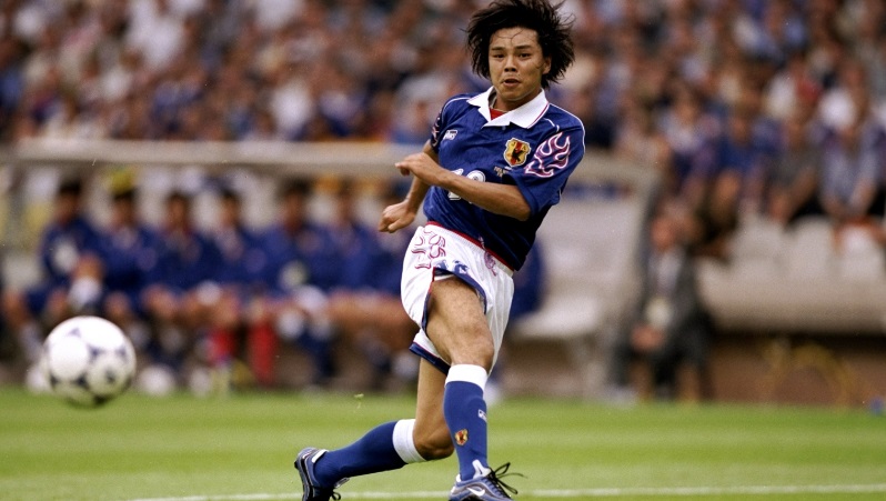 サイン入りボール［前園真聖、釜本邦茂］ サイン入りボール［前園真聖