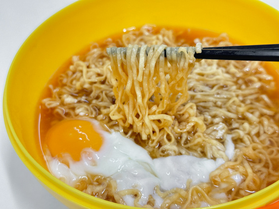 チキンラーメンの「しろたま」を絶対に失敗しない日清食品の革新的