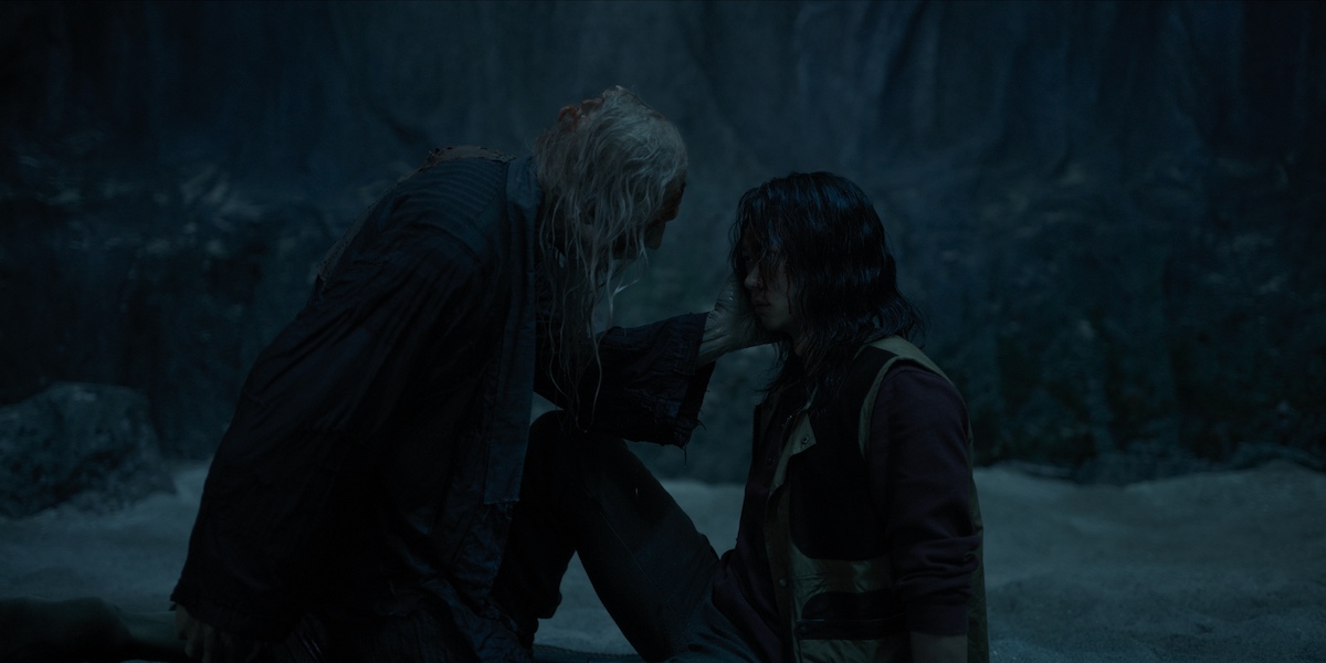 �إ���˥Х�٥�ー����2 ©2025 Disney