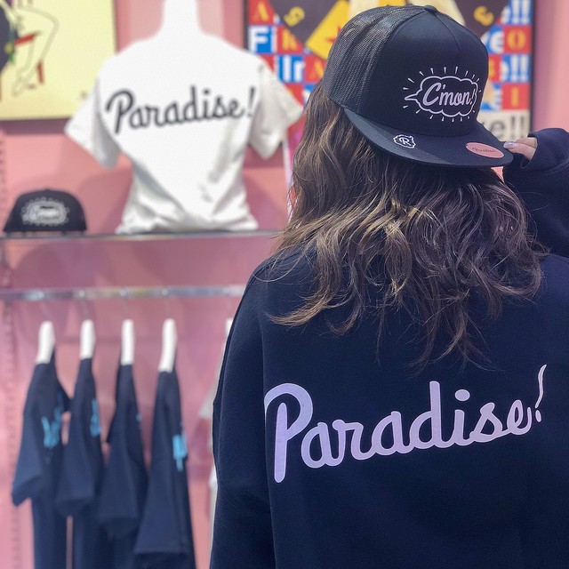 画像 Imada Marketで期間限定オープン中 バーから生まれたファッションブランド Paradise の秋アイテムが気になる 女性 Peachy ピーチィ ライブドアニュース