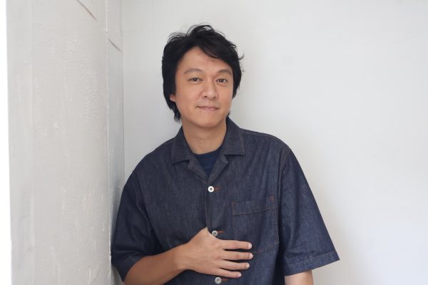 丸山隆平【ヘアメーク:中嶋竜司(HAPP'S.)/スタイリング:袴田能生(juice)】 (C)エンタメOVO