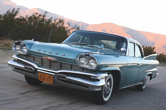 脳内に飛び込んで来たキャデラック 絶頂！最大に達したテールフィンの「1959年型キャデラック」を