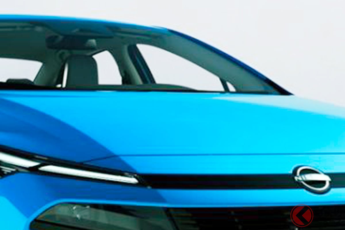  日産「“新型”小さなセダン」発表！ 