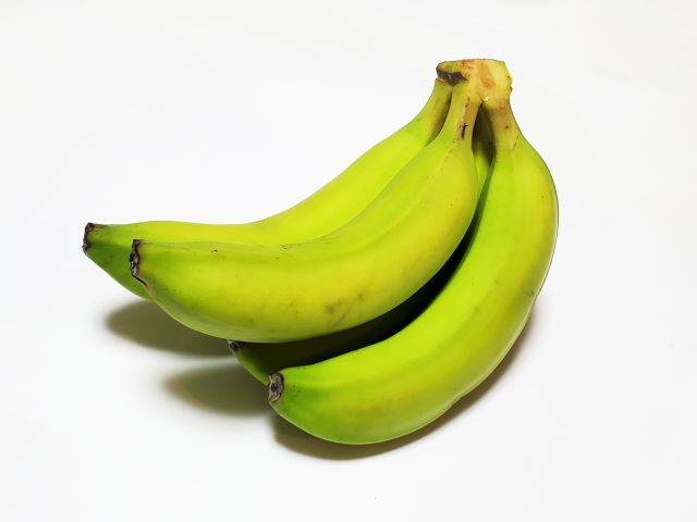 「バナナは太る」は誤解?脂肪肝の人に伝えたいポイント