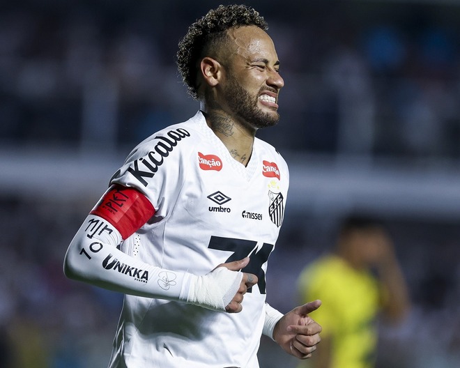 度重なる怪我に悩まされているネイマール。（C）Getty Images