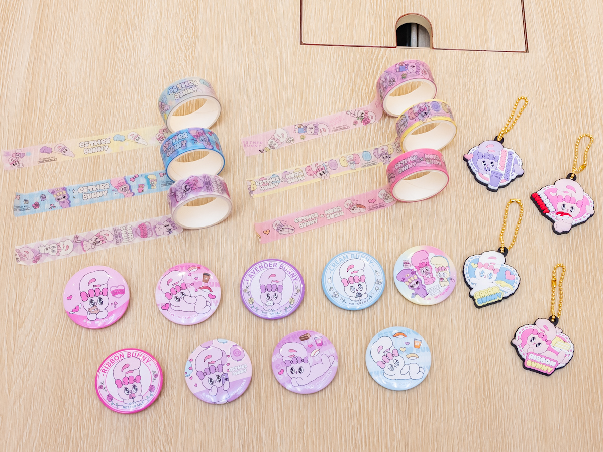 スイーツやオリジナルグッズが登場！くら寿司×「エスターバニー