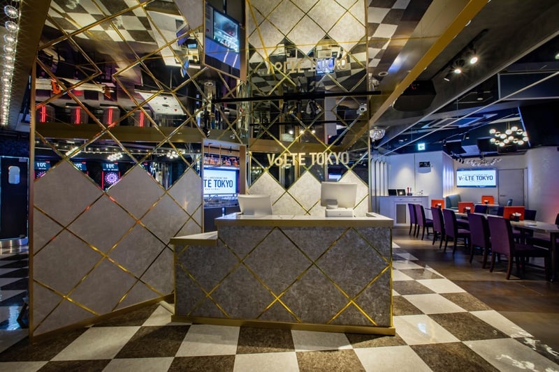 品川に新業態のカラオケ&アミューズメントバーがオープン 料金は明快