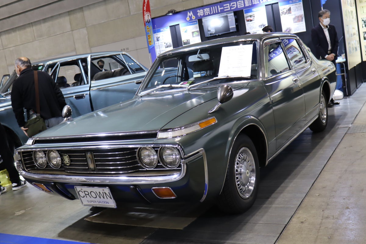 一目ぼれで買っちゃダメ? 4代目「クラウン」を見ながら旧車の心得を学ぶ【学生ライターが見た旧車イベント】 - ライブドアニュース