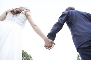 中国メディアは、中国人男性は日本人女性の特質について「物静かで、結婚後は家庭に入って専念し、夫の言う事にすべて従う」というイメージを持っていると指摘した上で、日本人女性について「中国人が知らない一面がある」と主張した。(イメージ写真提供:123RF)