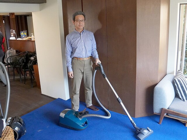 掃除機・クリーナー Compact C2 Clean Meister PowerLine SDCO4 ミーレ キャニスター掃除機 紙パック式 Compact C2 CleanMeister