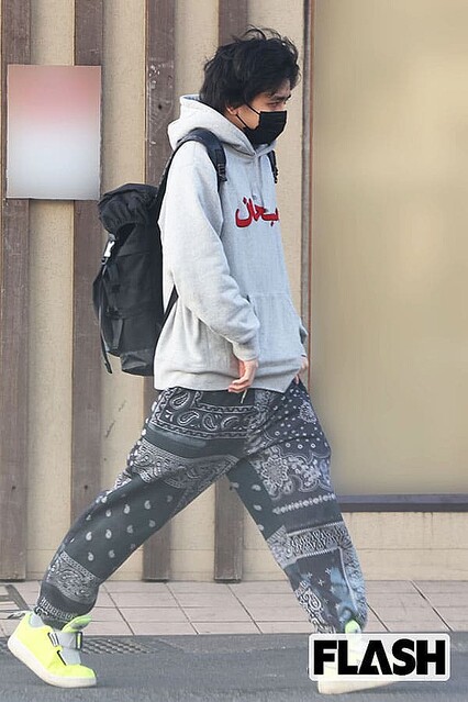 藤井風 スウェット 中古】アウターウェア 藤井風 I AM YOU Sweatshirt