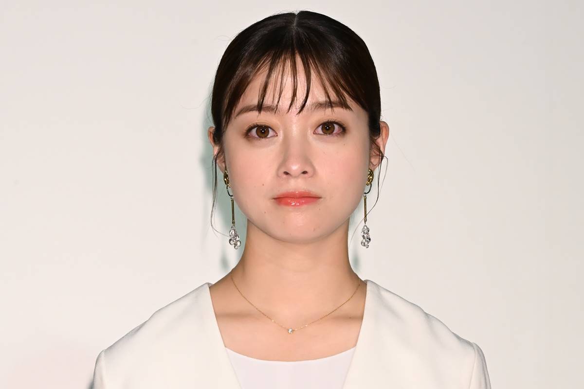 朝ドラ撮影をしていた橋本環奈を呼び閉店まで飲み会、映画監督に批判殺到