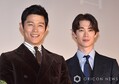 キスシーンの秘話を明かした(左から)鈴木亮平、宮沢氷魚(C)ORICON NewS inc.
