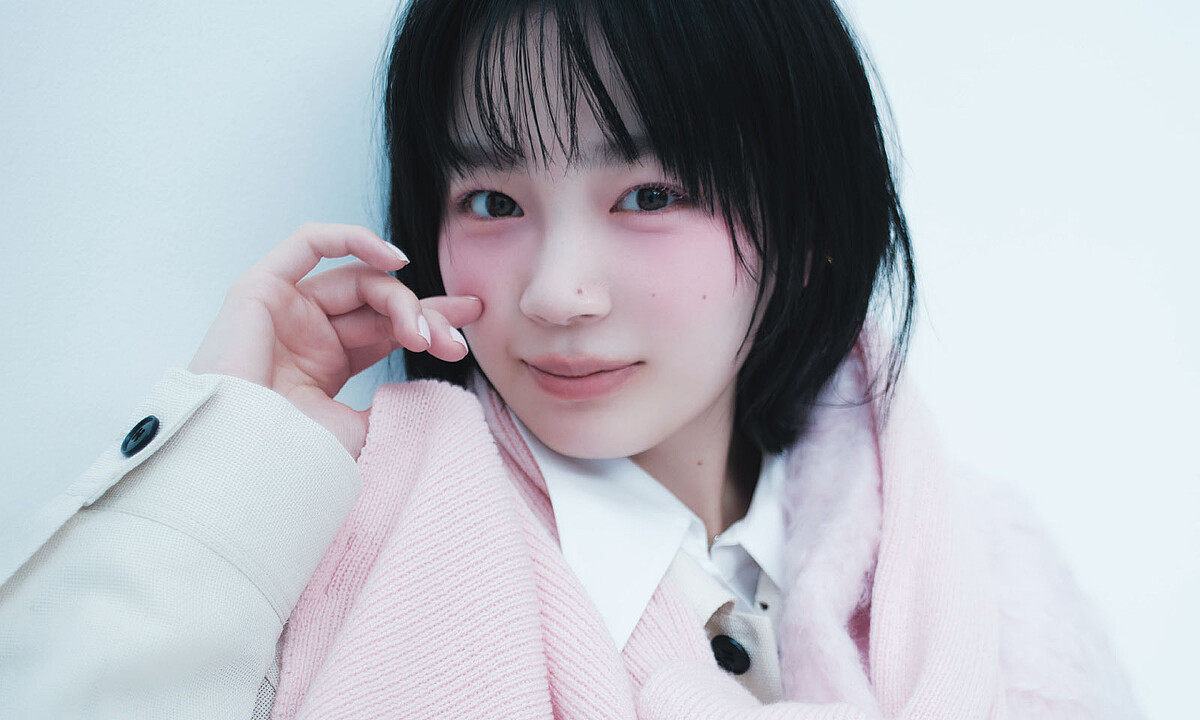 宮?優「チークひとつで可愛らしくもクールな印象にもなれることが驚きでした」