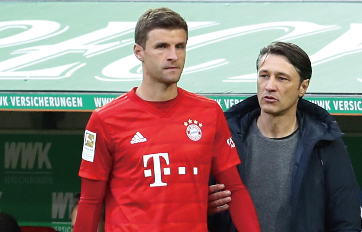 ドイツ代表 トーマス·ミュラー バイエルンミュンフェン 直筆サイン入り