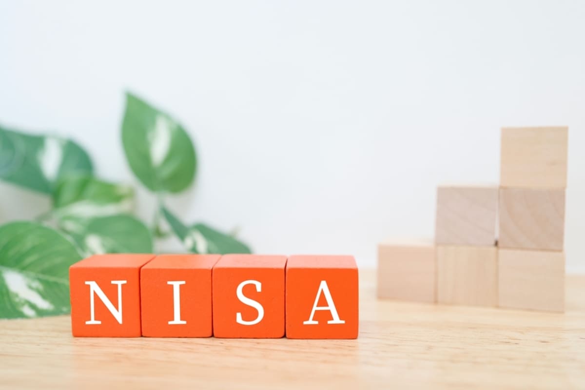 新NISAは年末に10万円だけ投資しても意味があるのか FPが解説