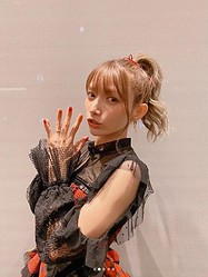 ��ƣ������AKB48�ȥ���ܤ��������ǡʲ����ϡظ�ƣ������2020ǯ10��1����Instagram�ֺ����ϥƥ��첻�ںפǤ������ס٤Υ����꡼�󥷥�åȡ�
