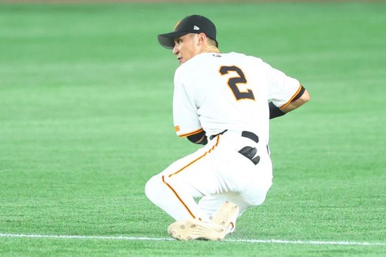 阪神戦で好守を見せた巨人・吉川尚輝【写真:加治屋友輝】