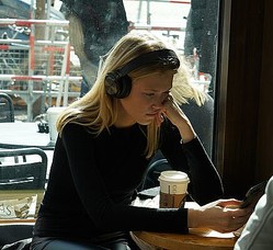 どうしよう 好きな人に Lineブロック されたときの対処法4選って Peachy ライブドアニュース