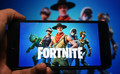 20210129-fortnite-phone-01