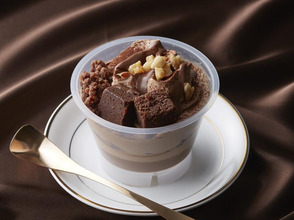 ミニストップの「ベルギーチョコパフェ」1位に選ばれたのは