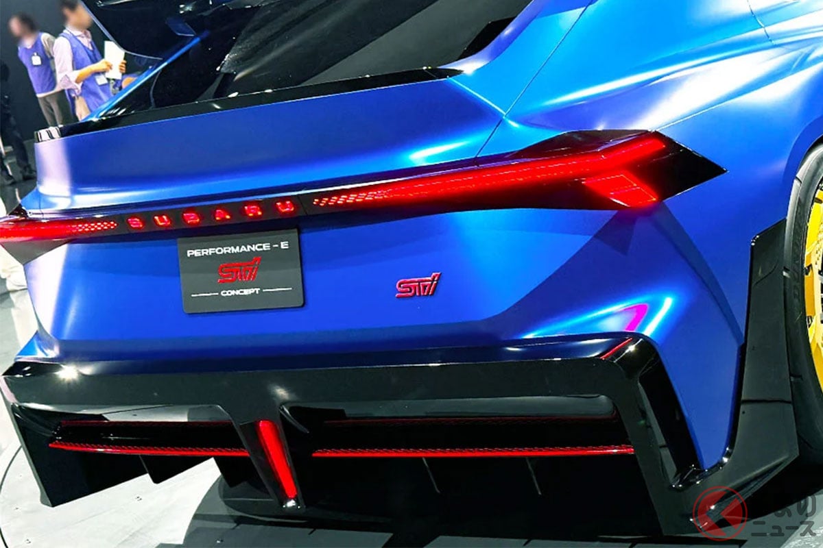  スバル新「パフォーマンスE STIコンセプト」 