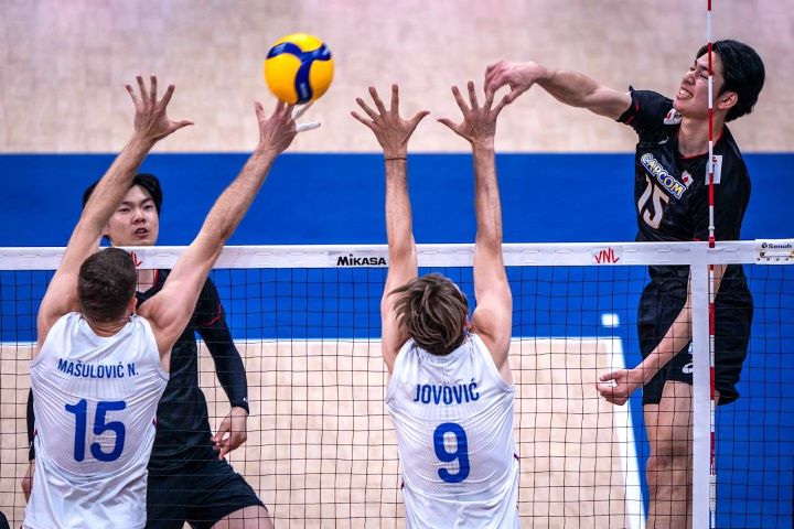 甲斐優斗が初スタメンで躍動 サーブにブロックにと躍動