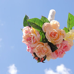 結婚式のブーケトスで 独身彼氏なしの方々 と名指し 新婦に批判殺到 ライブドアニュース